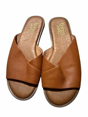 Franco Sarto Riviera Flat Sandals-Brown Size 5.5